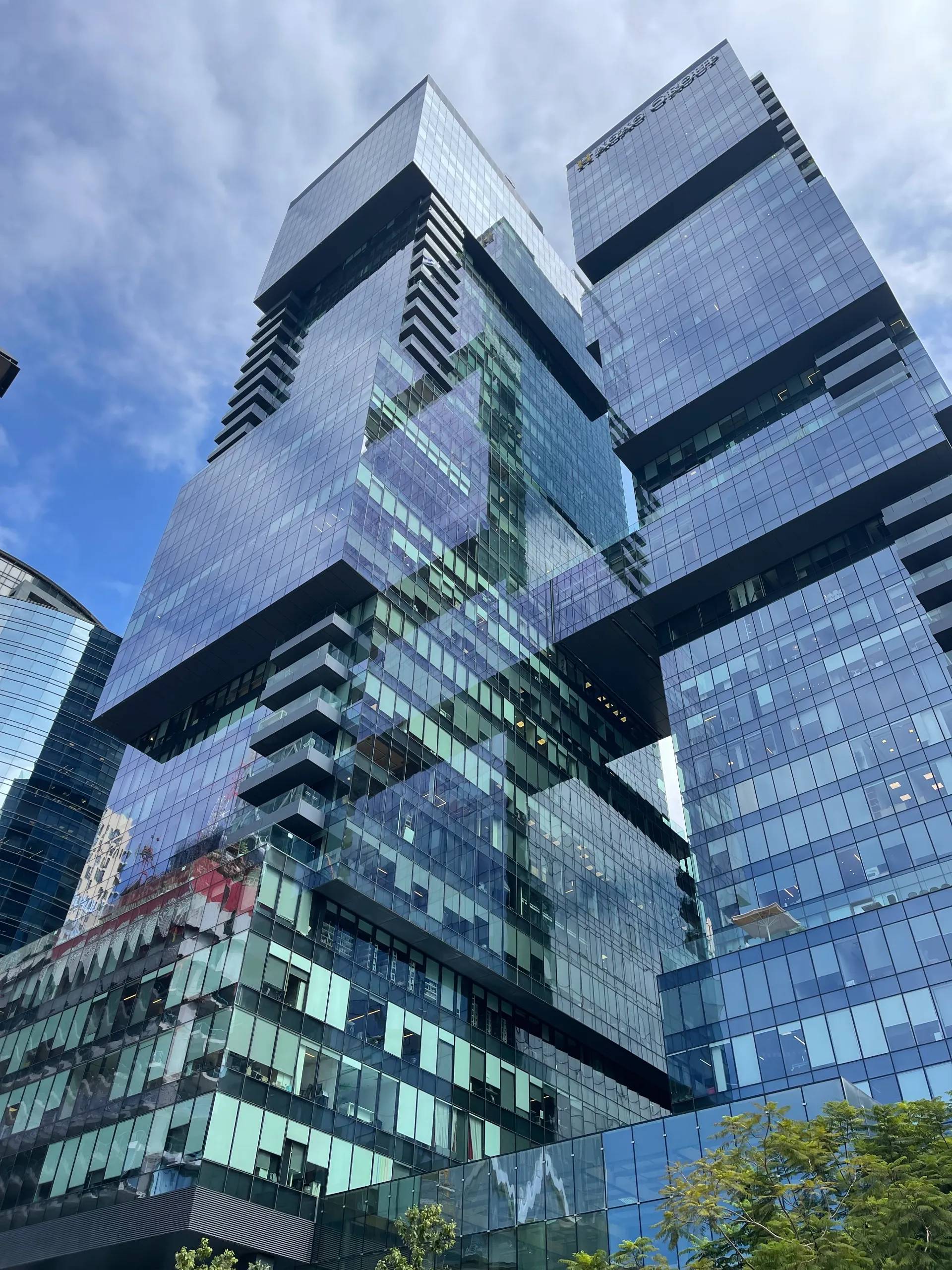 מגדלי הארבעה חג׳ג׳ |  Hagag Ha'arba Towers