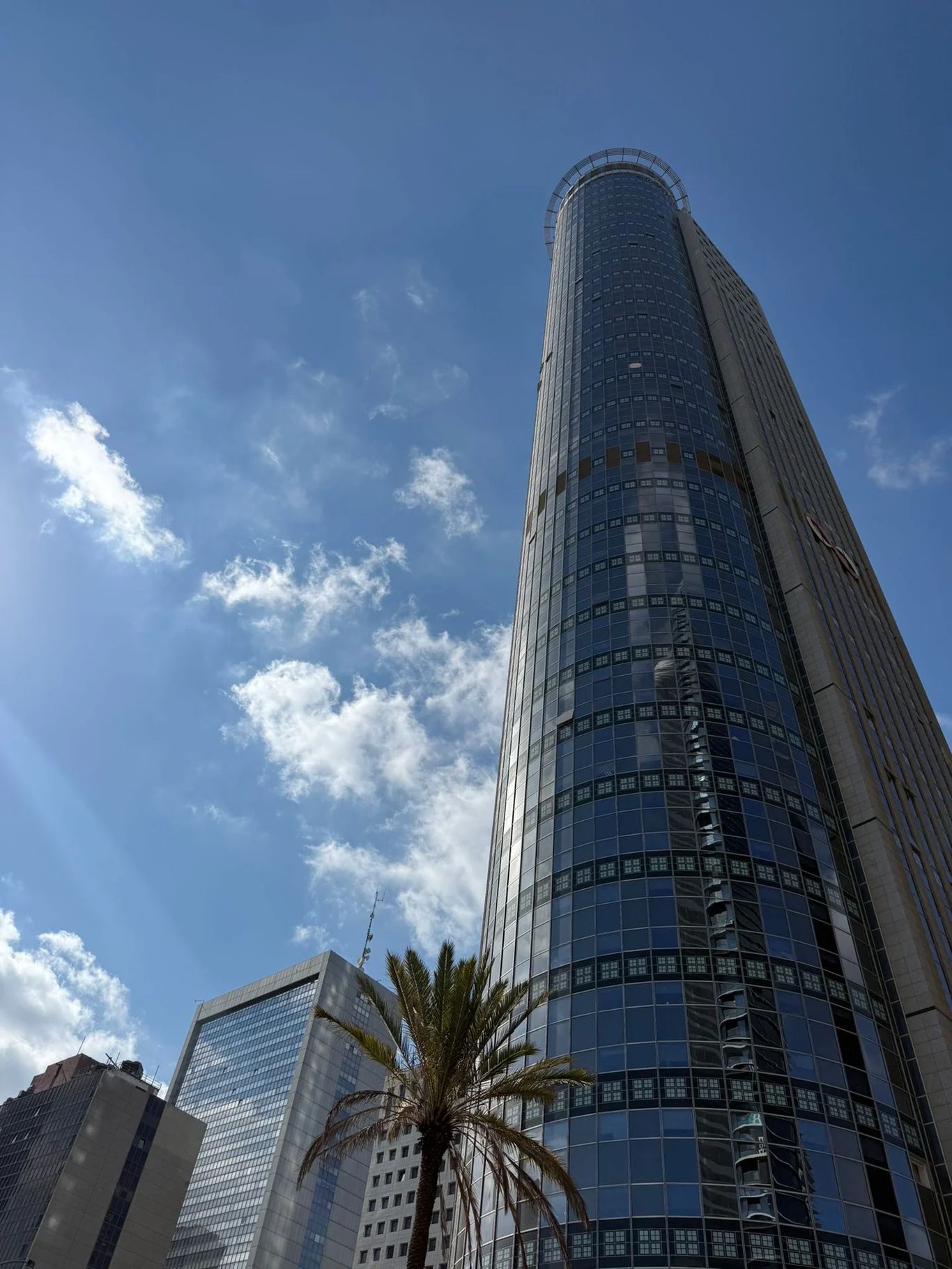 בניין משרדים בתל אביב - מגדל משה אביב | Moshe Aviv Tower בז'בוטינסקי 7, Ramat Gan, Israel - תמונה 3