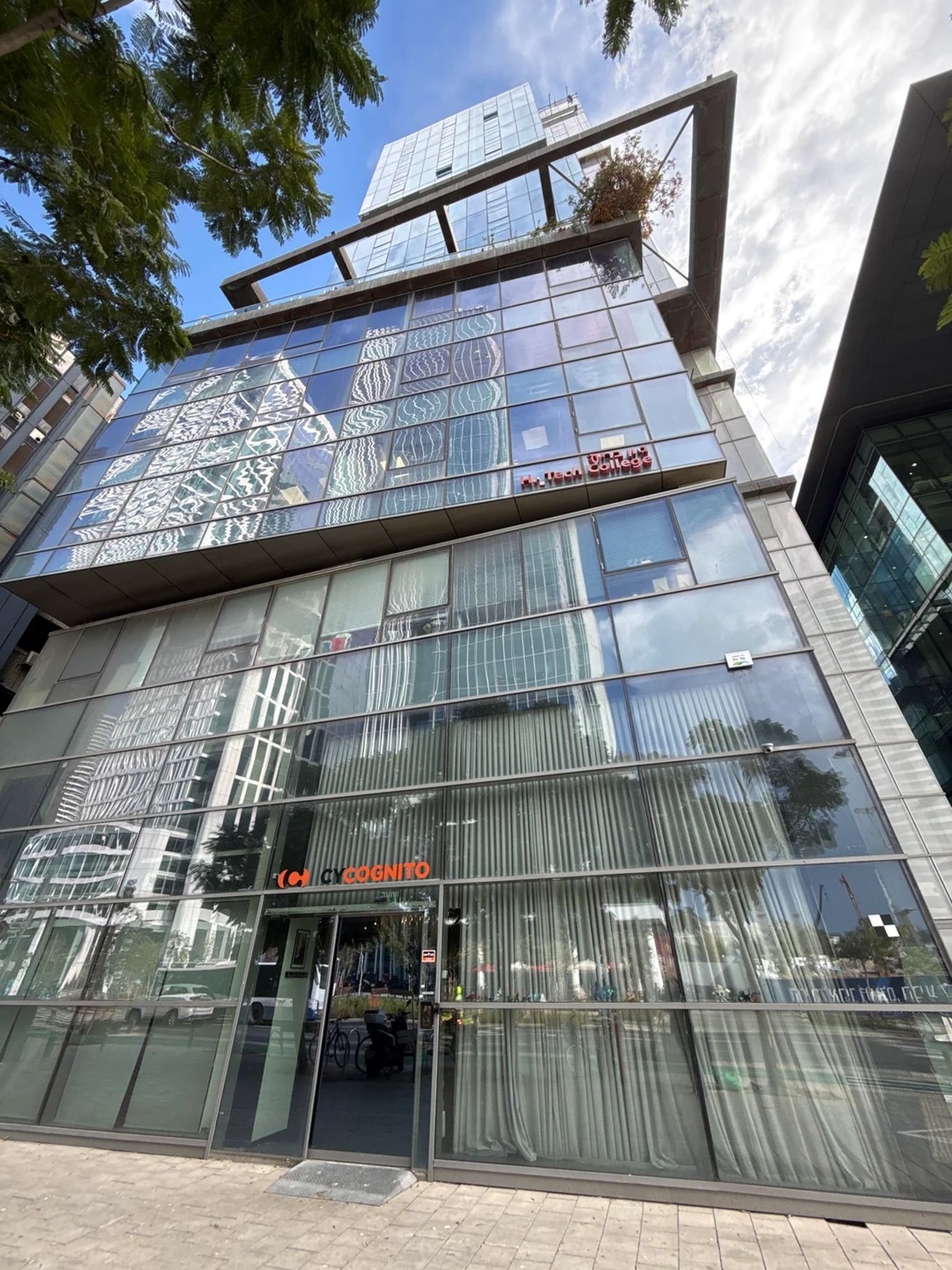 בניין משרדים בתל אביב - מגדל אקו | Azouri EcoTower בהמסגר 36, Tel Aviv-Yafo, Israel - תמונה 1