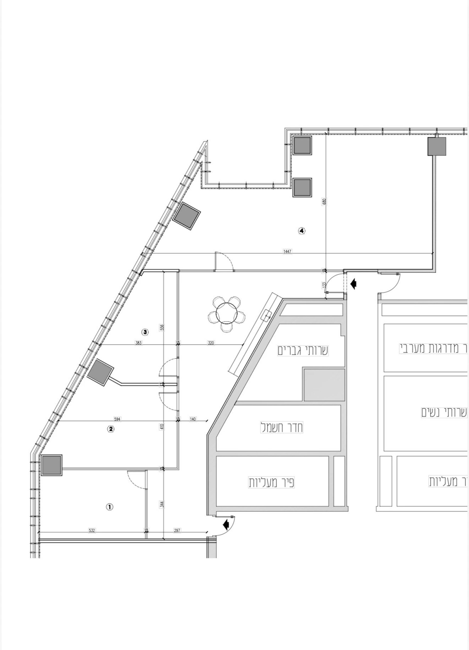 תוכנית קומה 1 - משרדים ברמת גמר גבוהה מאוד | נוף לים