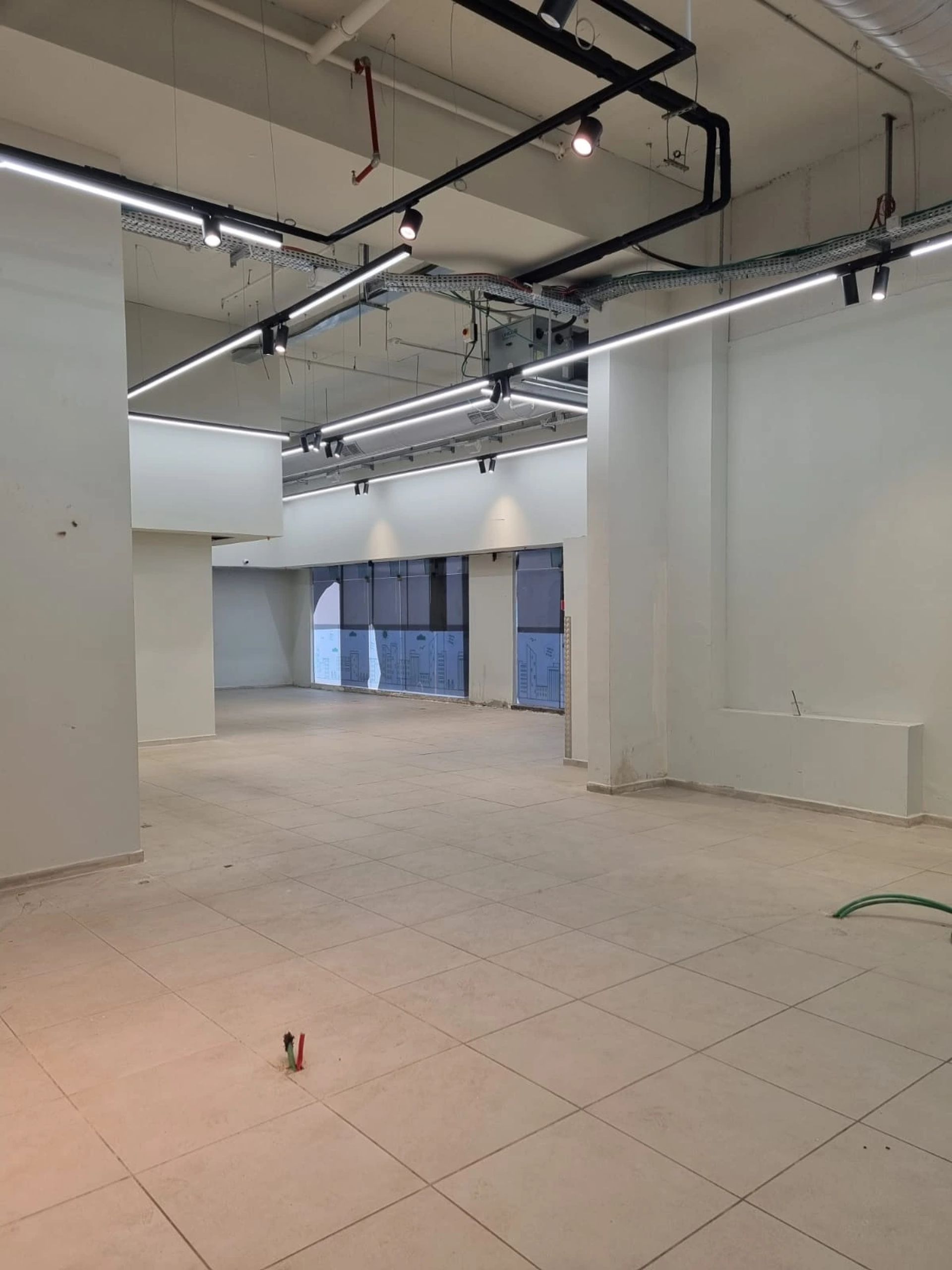 נכס להשכרה בתל אביב - נכס מסחרי להשכרה בצפון תל אביב במתחם הצפון הישן וצפון תל אביב