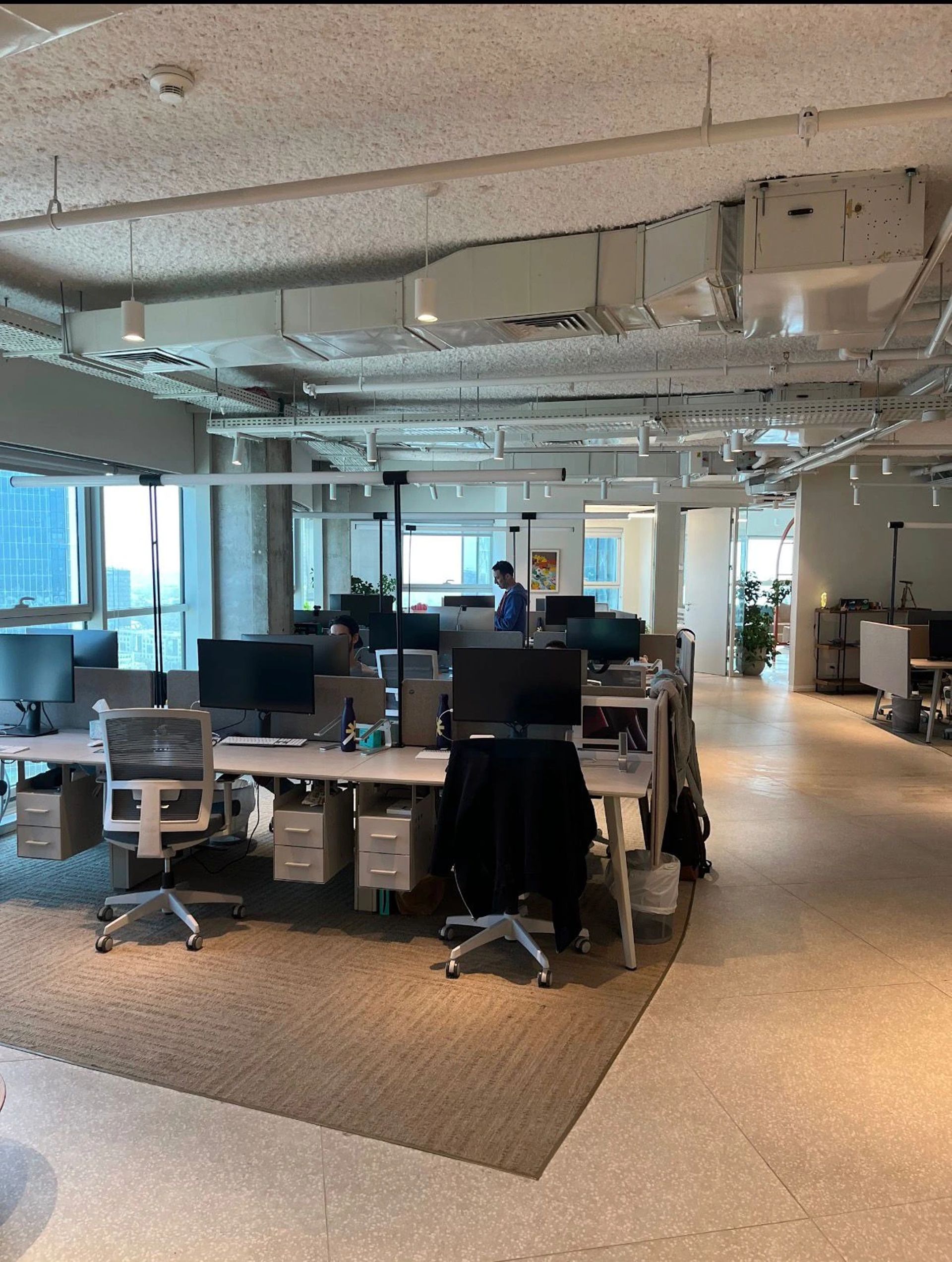 נכס להשכרה בתל אביב - סאבליס plug and play במתחם יצחק שדה במתחם יצחק שדה והמסגר תל אביב