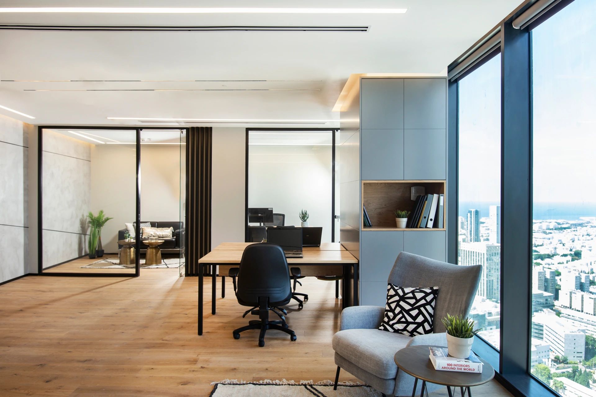 נכס להשכרה בתל אביב - משרד Plug and Play בקומה גבוהה במידטאון במגדל מידטאון | Midtown TLV Tower | מתחם מידטאון והצפון החדש תל אביב